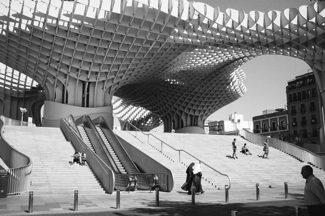 Street photography by Moritz Kaiser